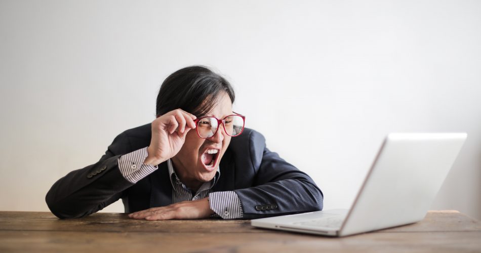 WordPress redirige a install.php o página de instalación después de la migración